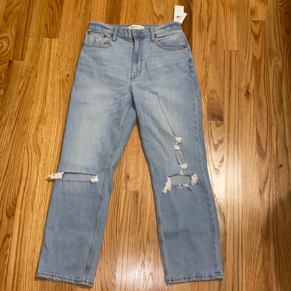 Size 29 (8 Reg)Abercrombie & Fitch Ankle Straight Ultra High Rise Jeans